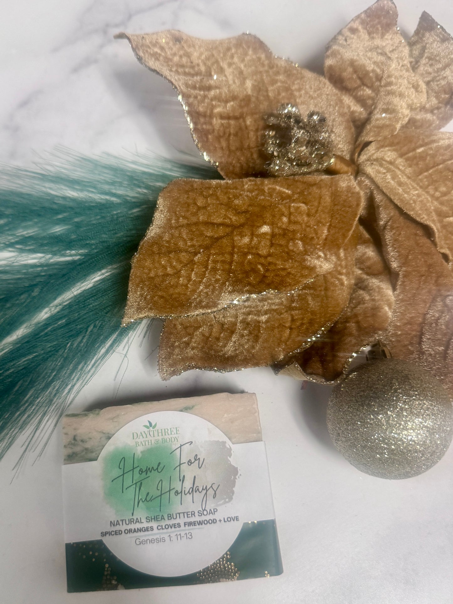 HOLIDAY SOAP COLLECTION