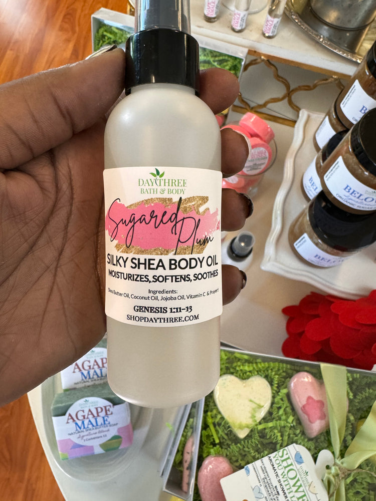 
            
                Load image into Gallery viewer, SUGAR PLUM - SILKY SHEA BUTTER OIL SPRAY
            
        